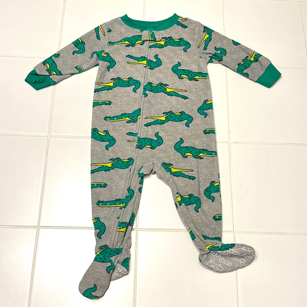 Simple joys by Carter’s, 12 month, alligator sleeper